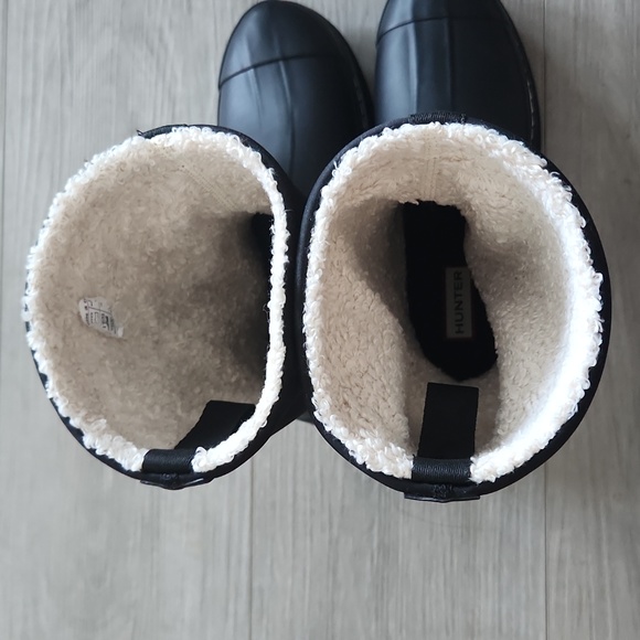 NEW Hunter Women's Refined Short Stitch Sherpa Rain Boot - Picture 4 of 4